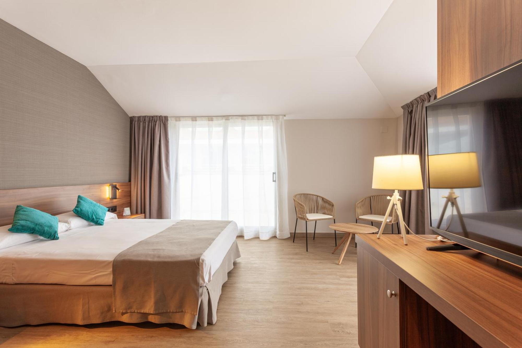 Dwo Sirius - Adults Only Hotel Santa Susanna Kültér fotó