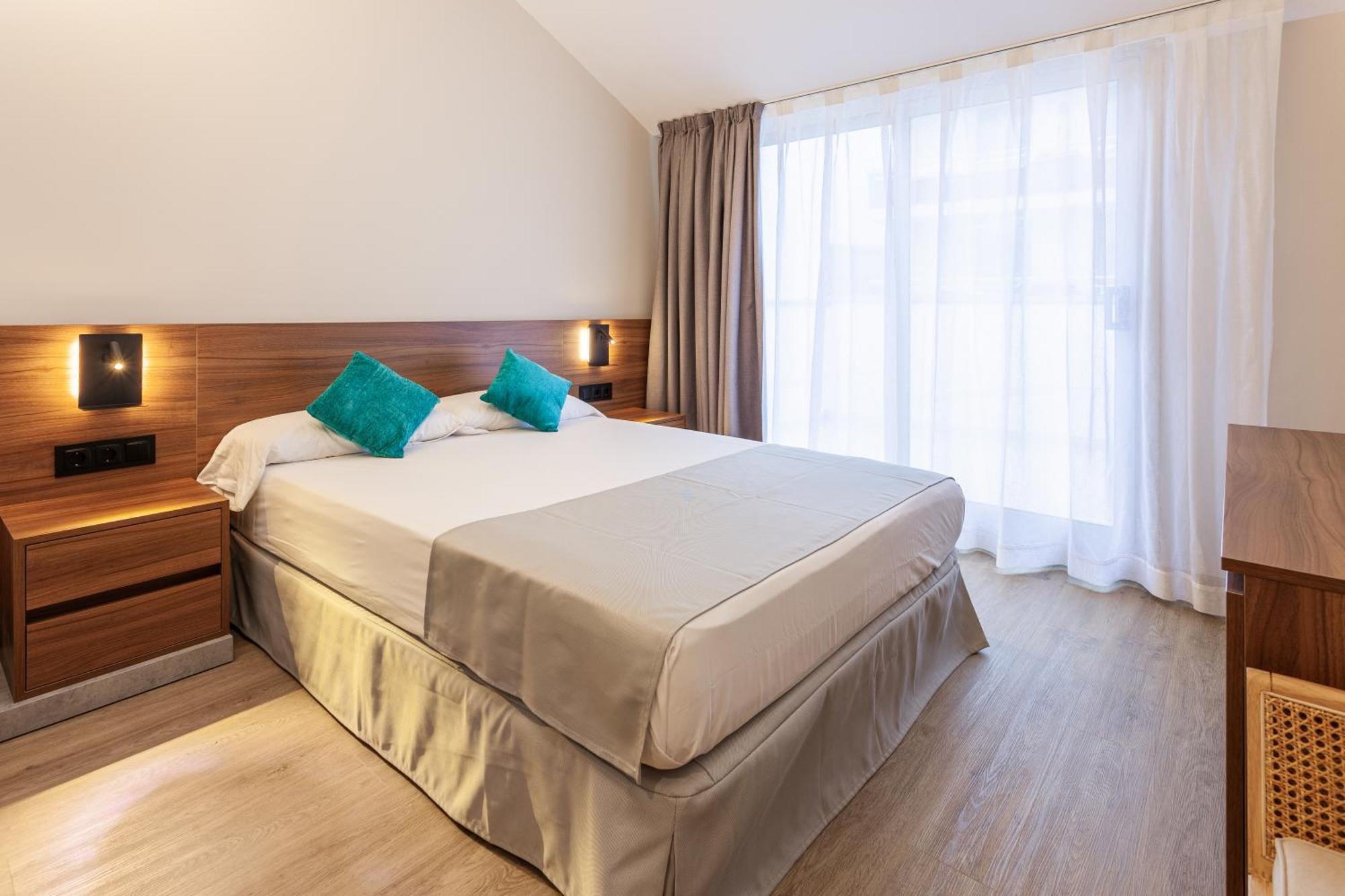 Dwo Sirius - Adults Only Hotel Santa Susanna Kültér fotó